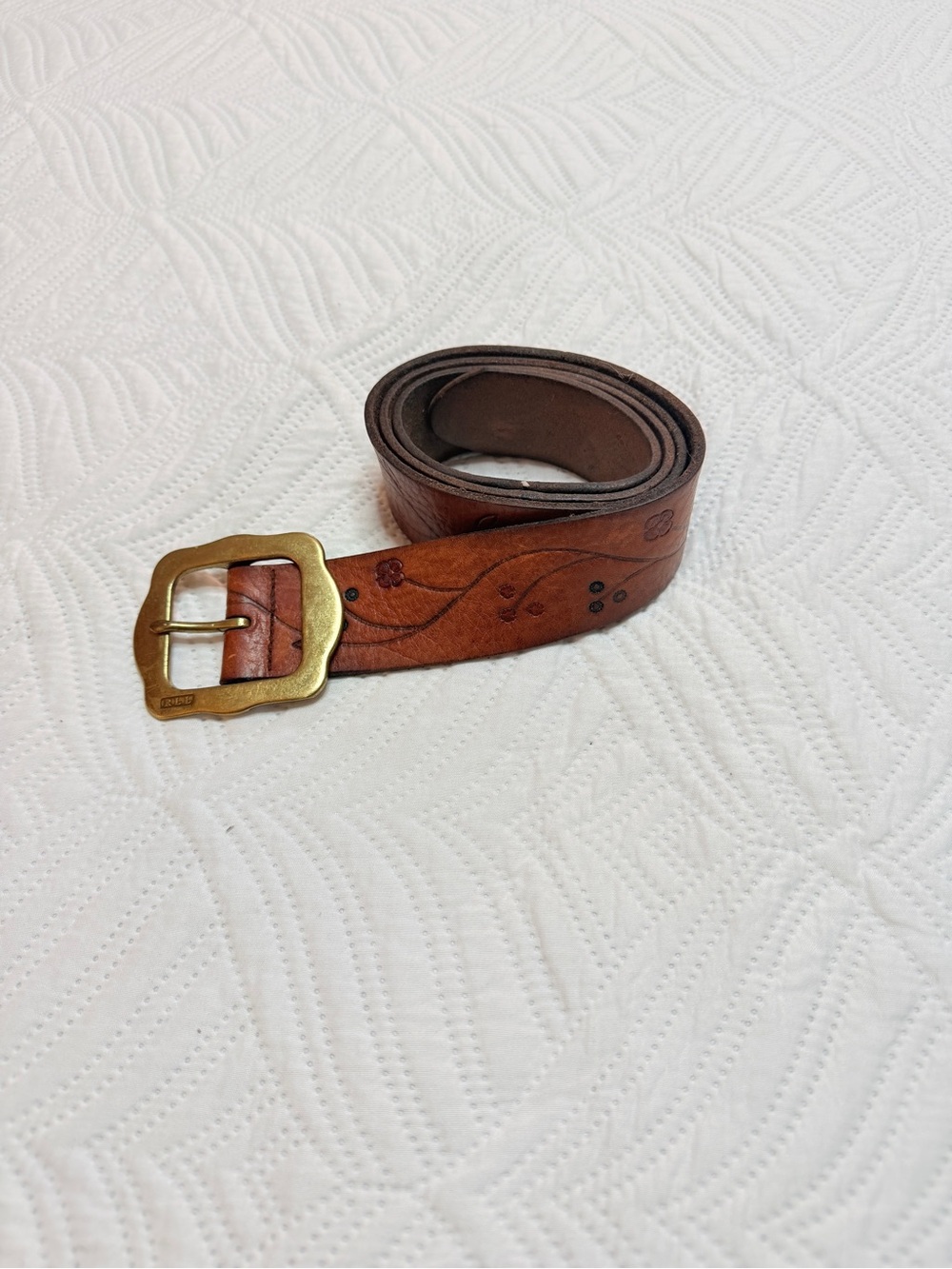 LRL-Lauren Ralph Lauren Vintage Women’s Brown Leather Floral Boho Belt. Size 34
